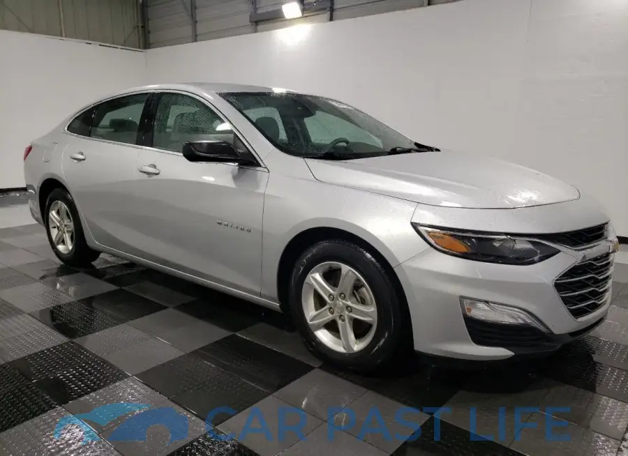 1G1ZB5ST5LF154090# 4
