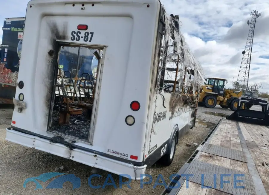 1FDFE4FS3HDC16548# 3