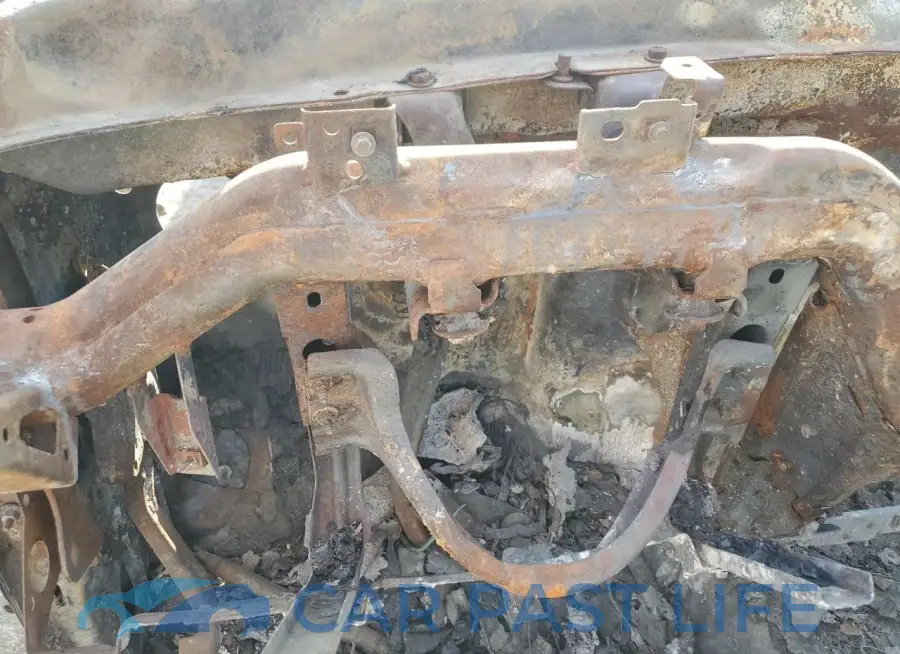 3GCUKREC5JG416027# 9