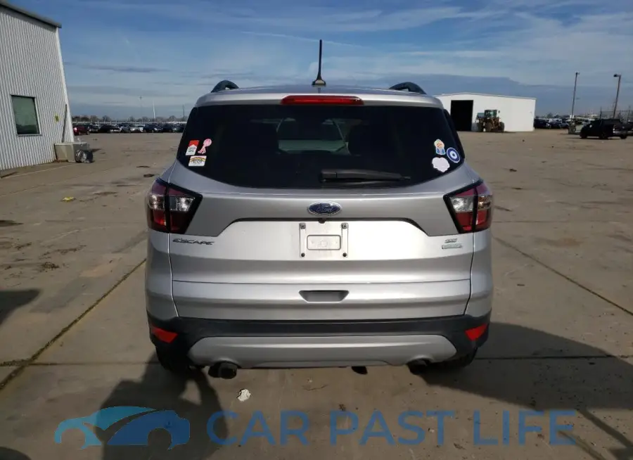 1FMCU0GDXJUA10549# 6