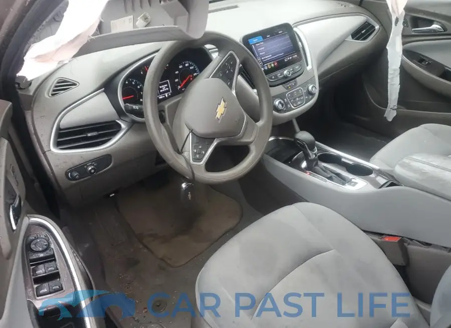1G1ZD5ST7NF135067# 8