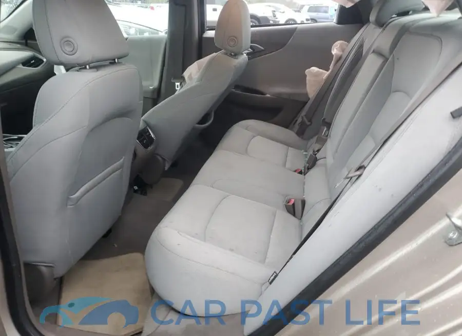 1G1ZD5ST7NF135067# 10