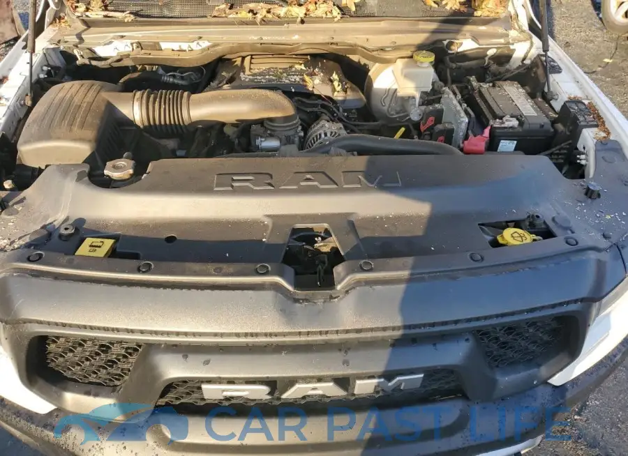 1C6SRFLT8KN796226# 11