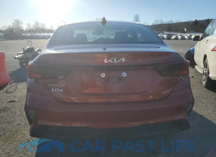 3KPF24AD2RE719042# 6