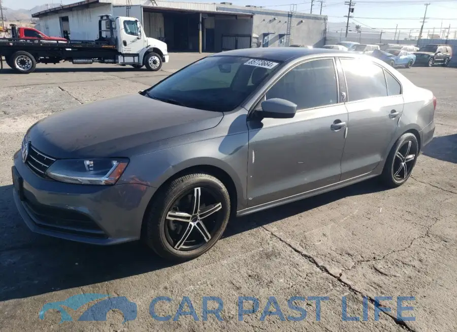 3VW2B7AJ9JM232675# 1