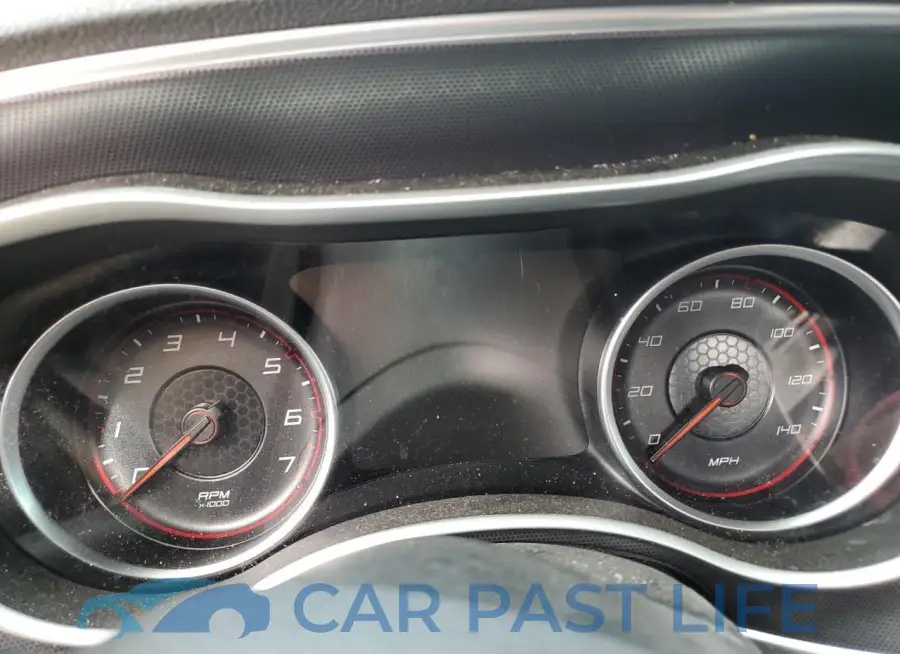 2C3CDXHG8GH355584# 9