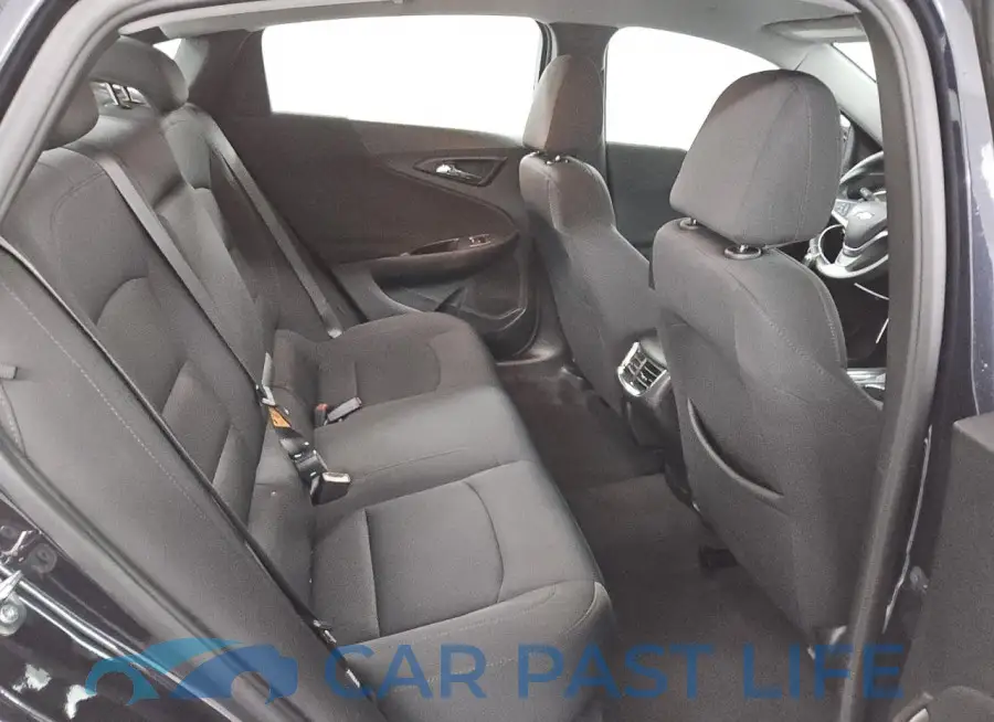 1G1ZD5ST2PF131740# 10