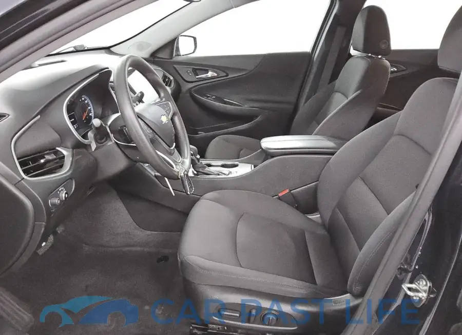 1G1ZD5ST2PF131740# 7