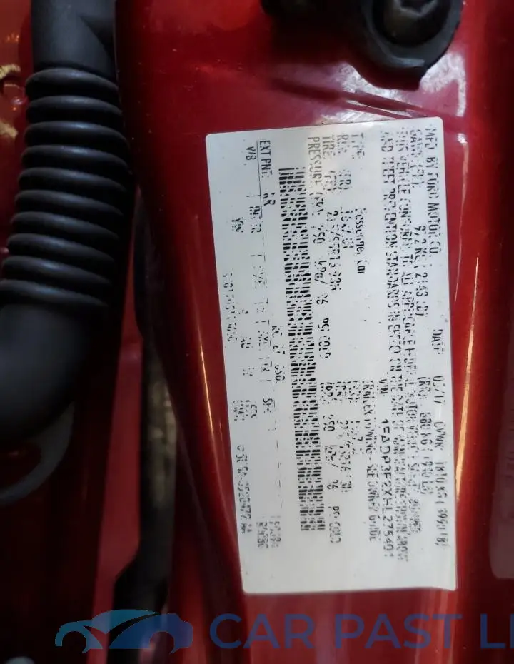 1FADP3F2XHL275401# 12