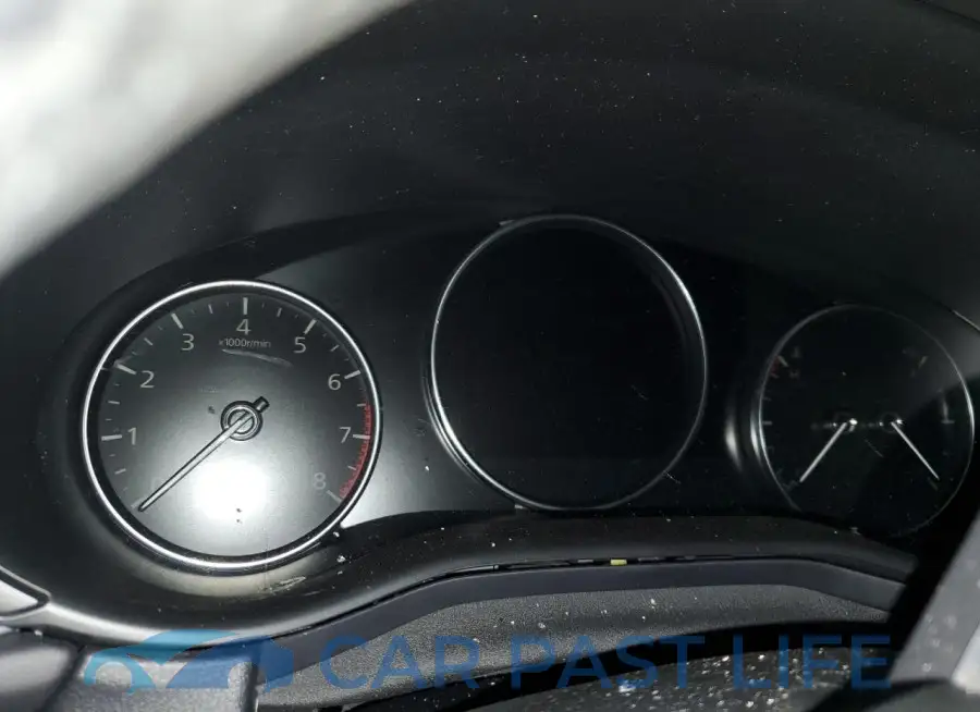 3MVDMBBM5RM650047# 9