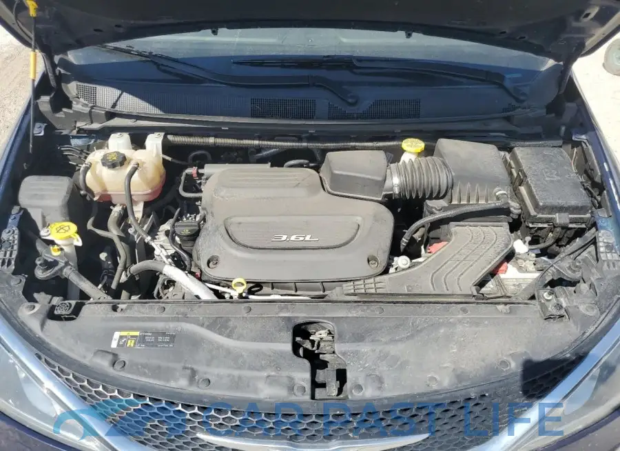 2C4RC1EG4JR248138# 12