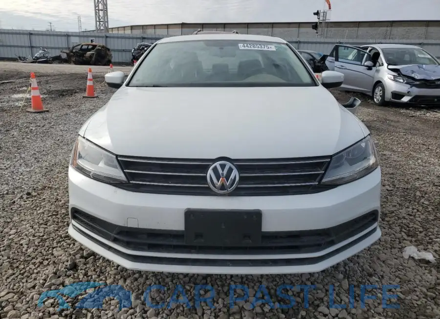 3VW2B7AJ9HM295625# 5