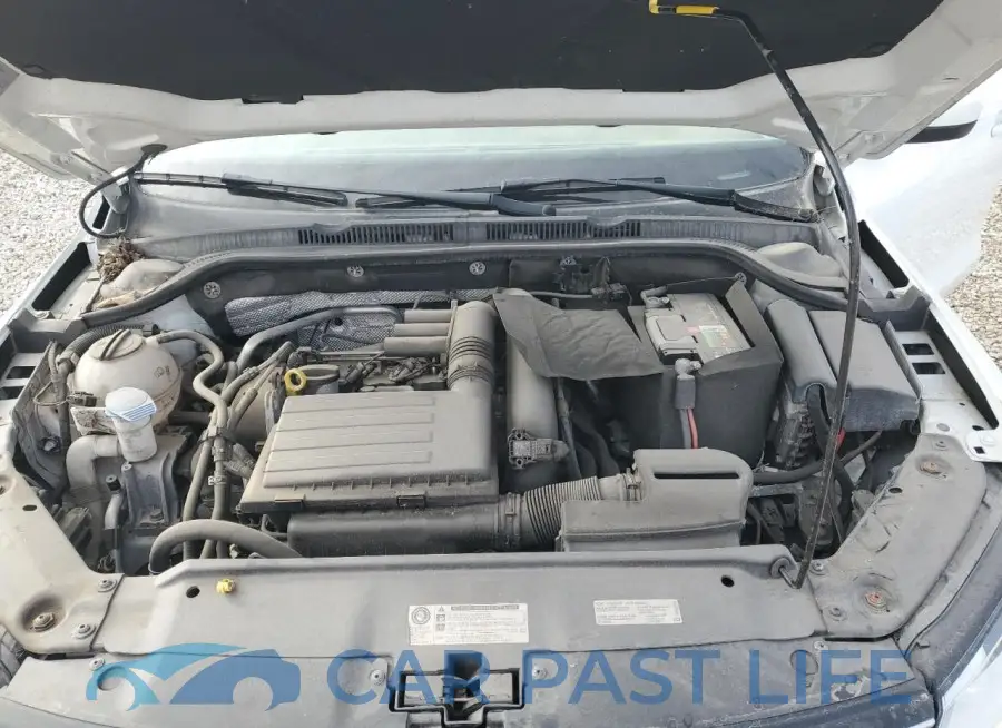3VW2B7AJ9HM295625# 11