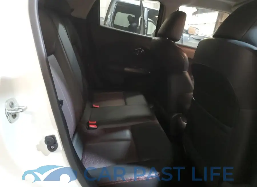 JN8AF5MV6GT658621# 11