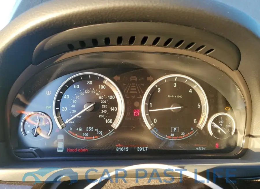 WBAXA5C51GG042157# 9