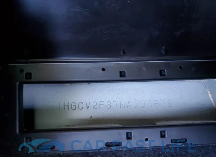 1HGCV2F37NA003508# 12