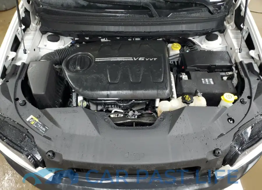 1C4PJMBXXKD182976# 12