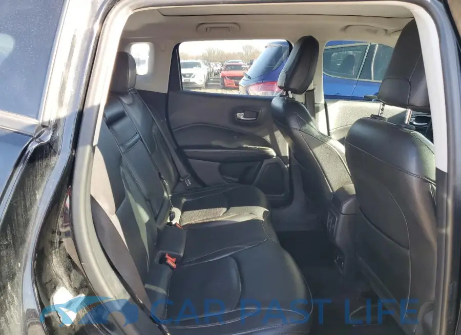 3C4NJDCB4JT231270# 10