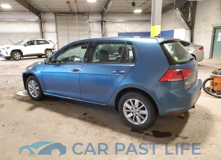 3VW117AU3HM037674# 2