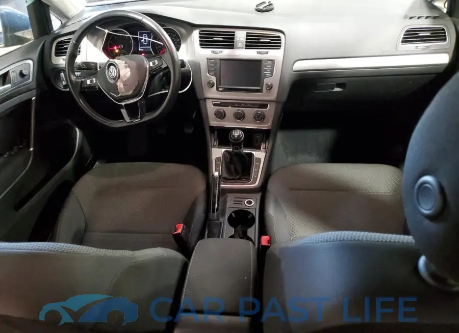 3VW117AU3HM037674# 8