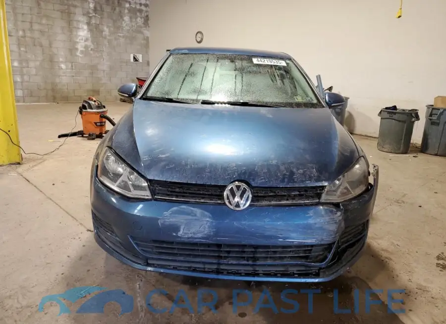 3VW117AU3HM037674# 5
