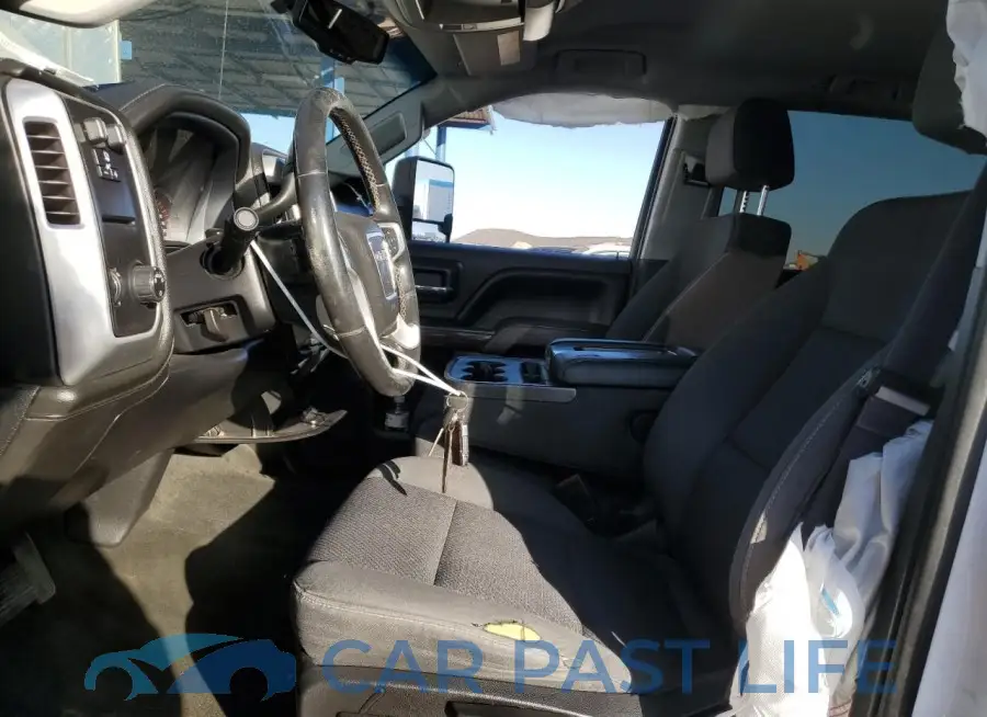 1GT11SEG3GF153109# 7