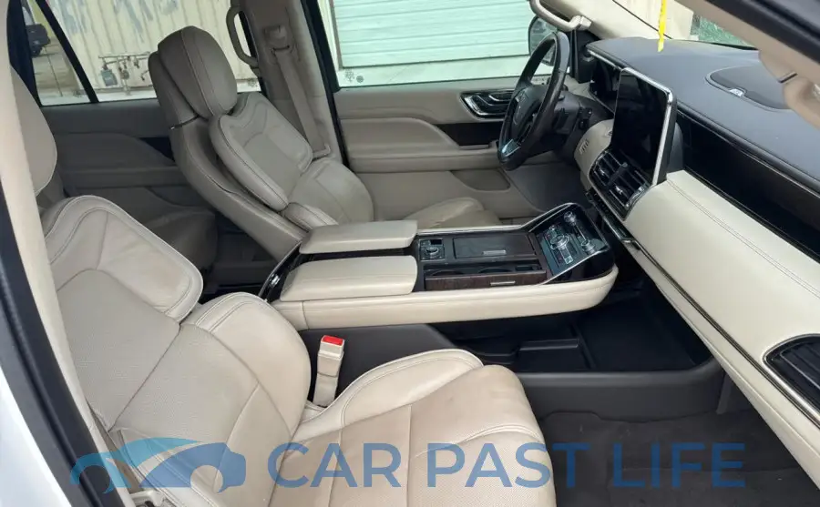 5LMJJ2LT9JEL09482# 5