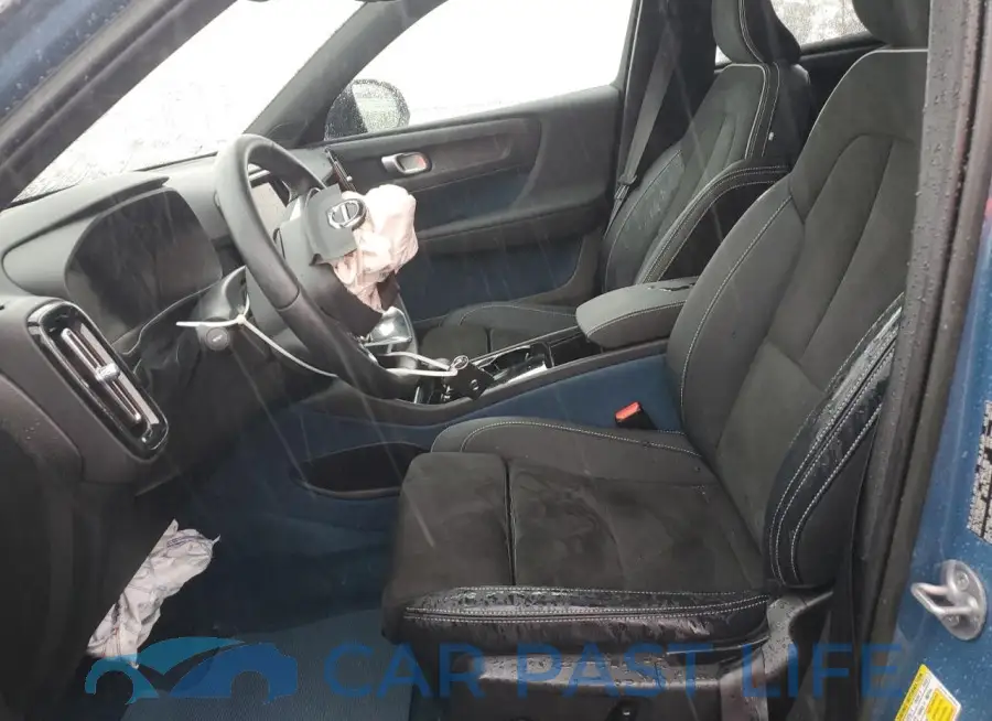 YV4ED3UL7P2094292# 7