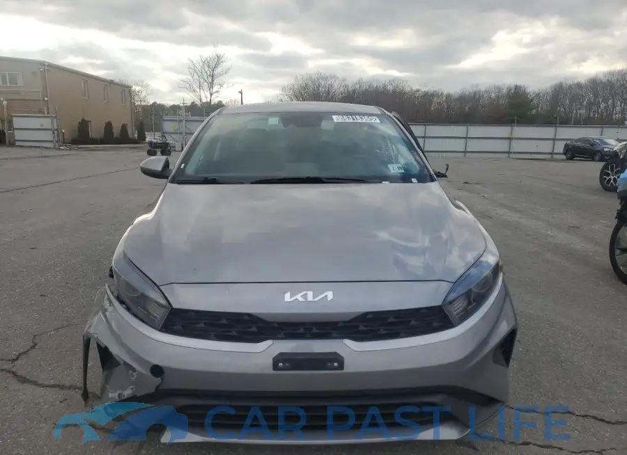 3KPF24AD4RE749062# 5