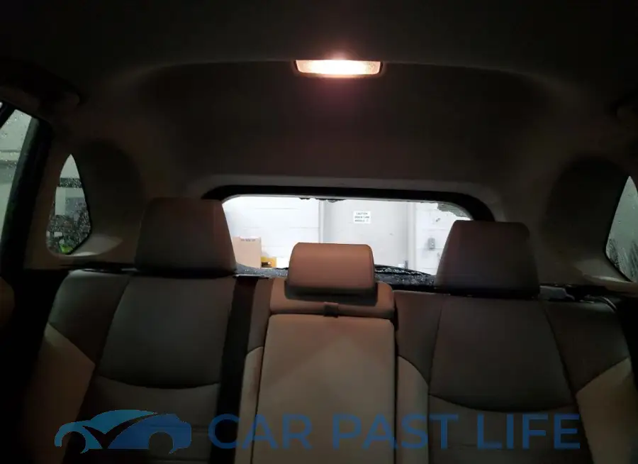 2T3A1RFV3MW140960# 10