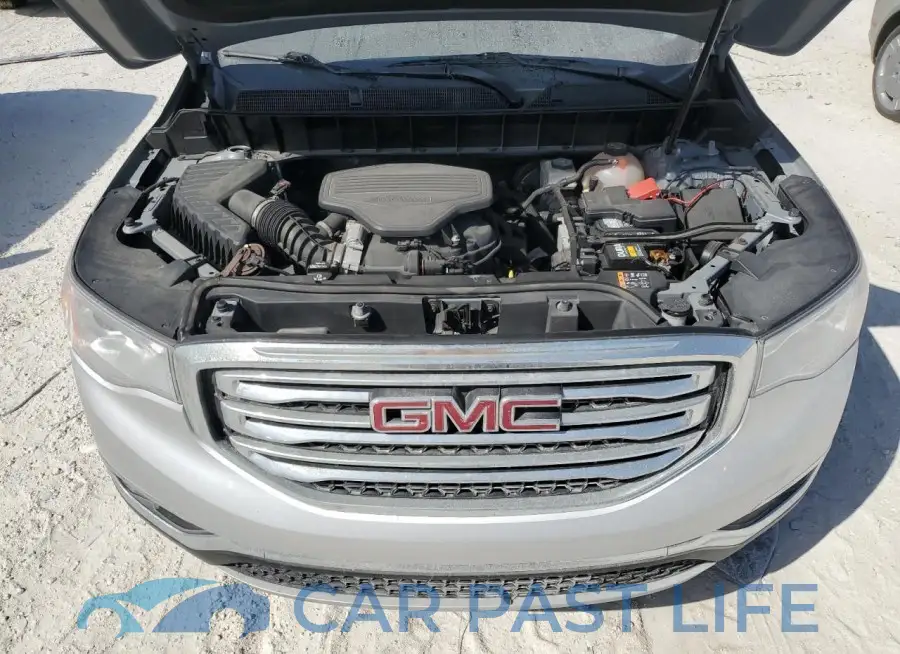 1GKKNULS8JZ126493# 12