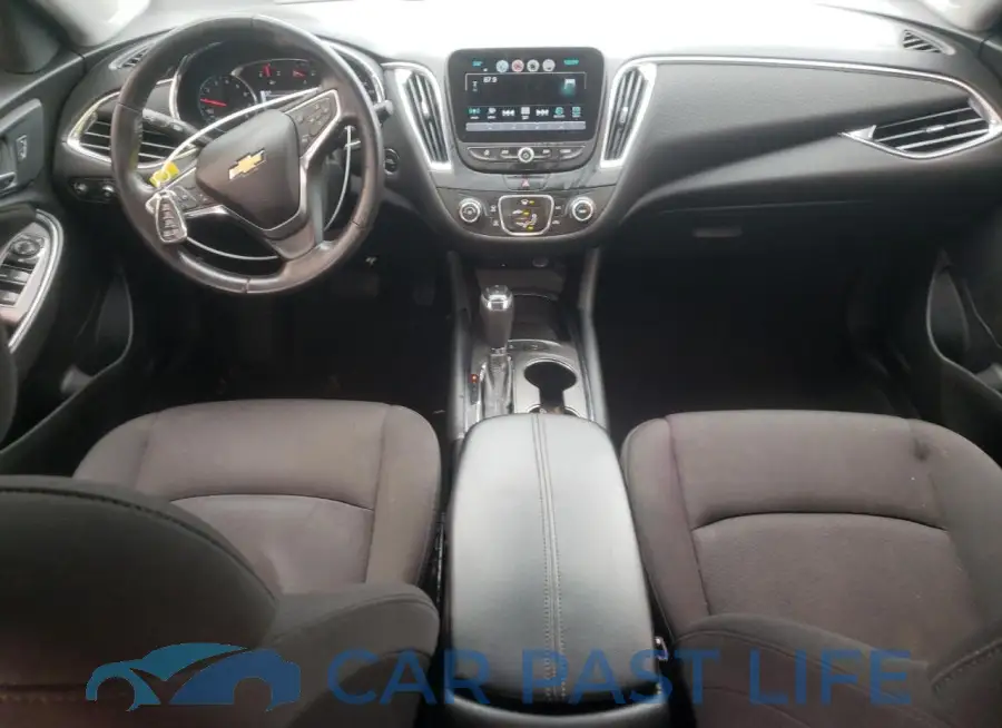 1G1ZD5ST2JF152563# 8