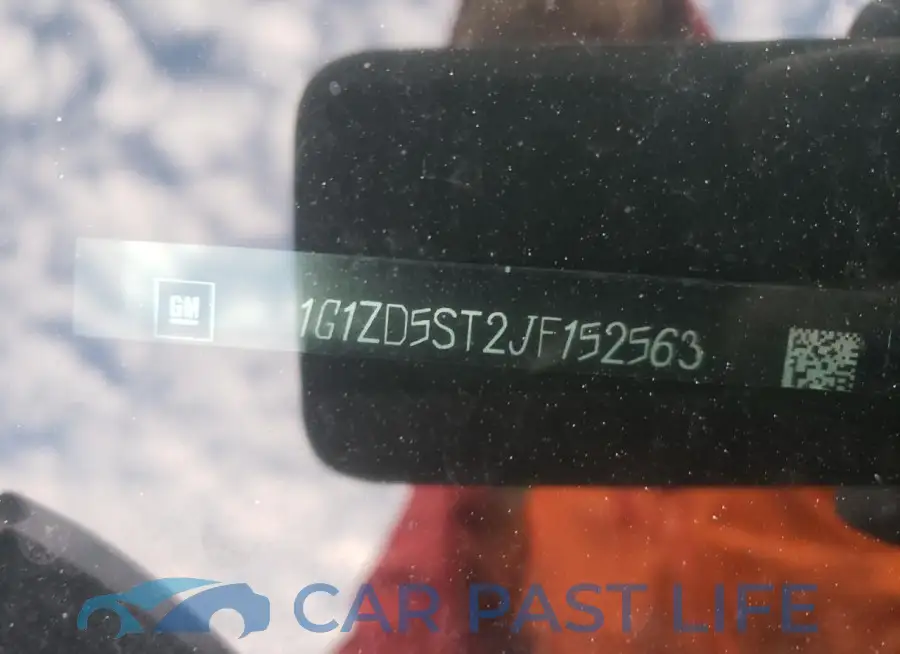 1G1ZD5ST2JF152563# 12