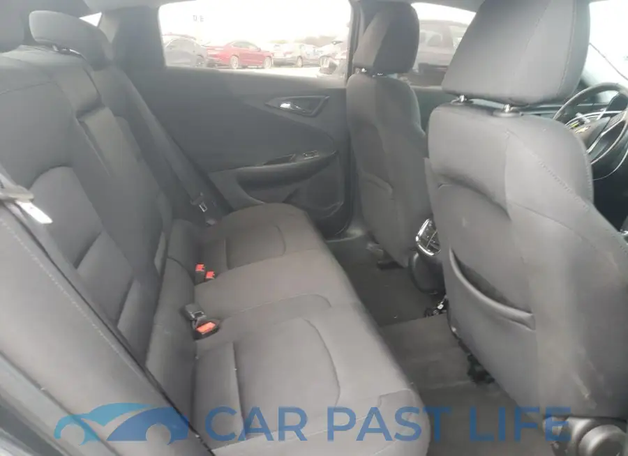 1G1ZD5ST2JF152563# 10