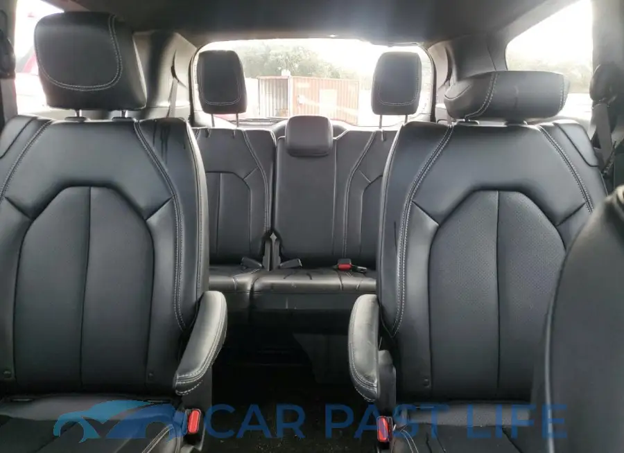 2C4RC1BG3SR502508# 10