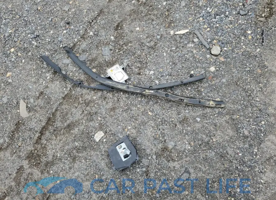 1G1FH3D79H0213349# 12