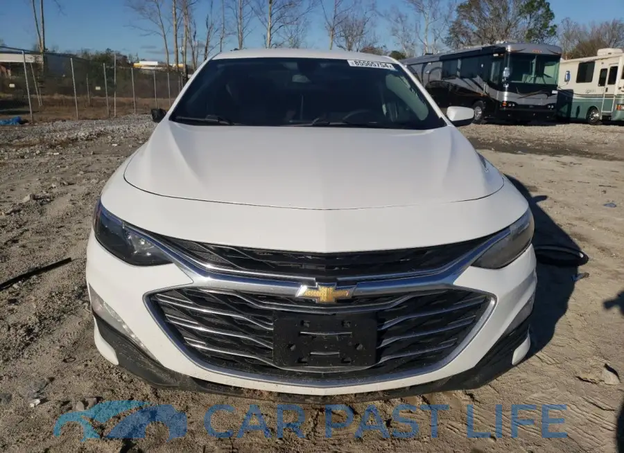 1G1ZD5ST2KF135506# 5