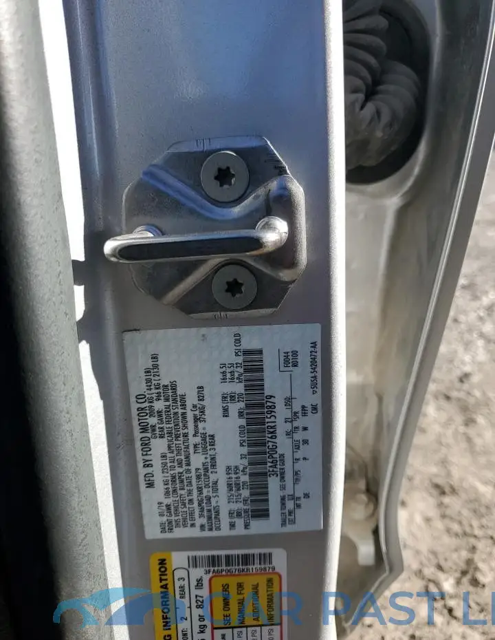 3FA6P0G76KR159879# 12