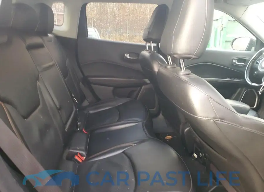 3C4NJCCB0LT114623# 11