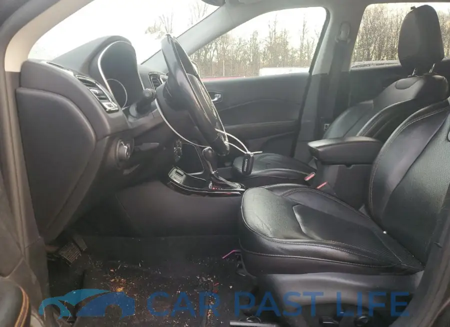 3C4NJCCB0LT114623# 7
