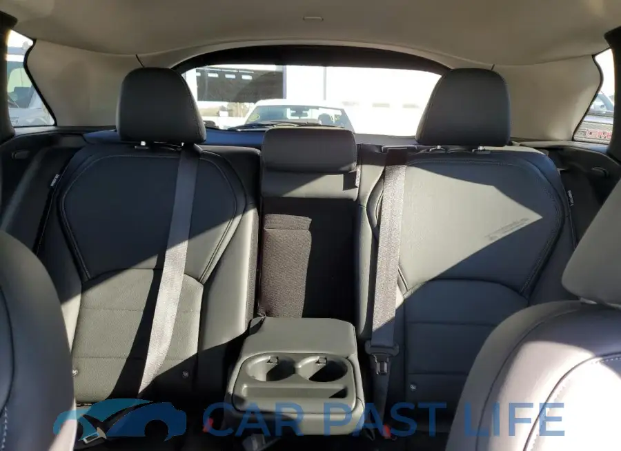 3PCAJ5BA2RF105304# 10
