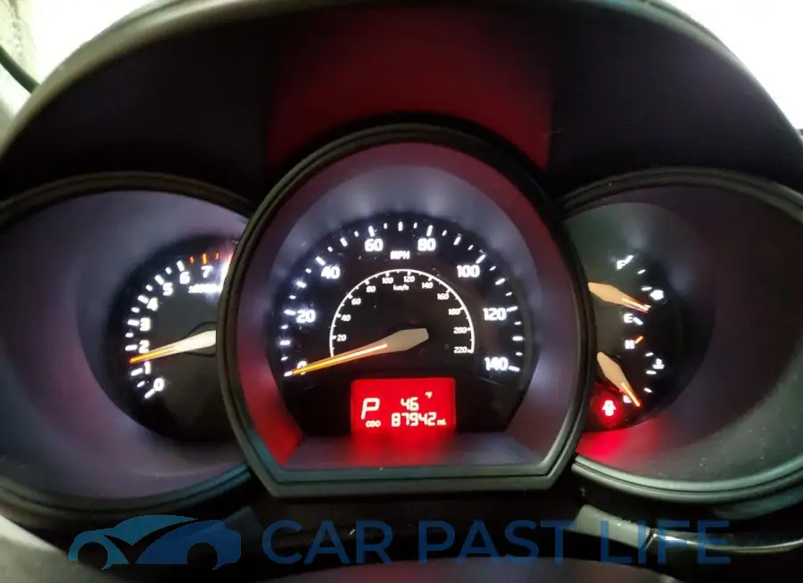 KNADM4A39G6586353# 9