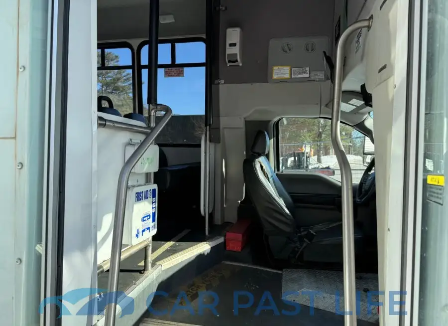 1FDAF5GT4KDA00249# 5