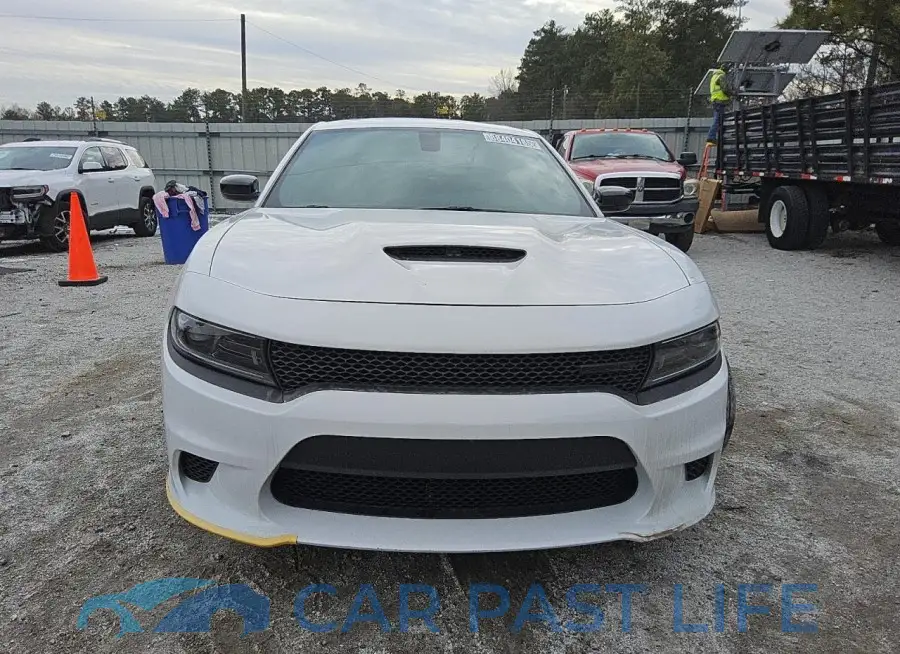 2C3CDXCT7PH635467# 5