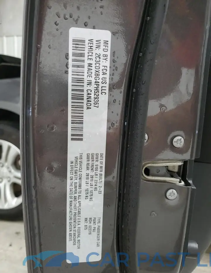 2C3CDXBG4PH529367# 13
