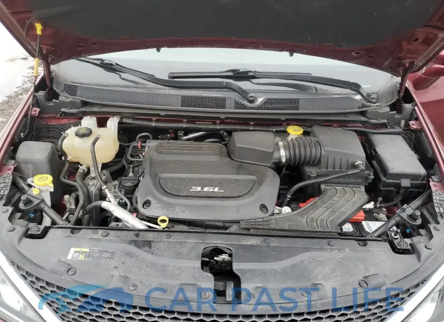 2C4RC1EG1JR154721# 12