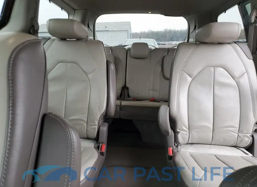 2C4RC1EG1JR154721# 10