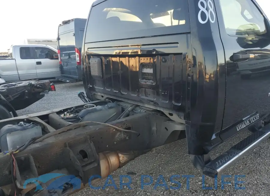 3C7WRSAL5NG192932# 10