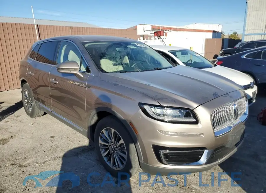 2LMPJ6J94LBL34174# 4