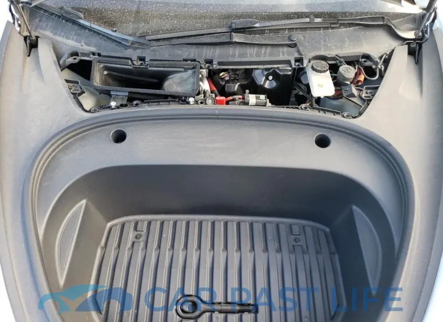 5YJ3E1EA2PF512280# 11